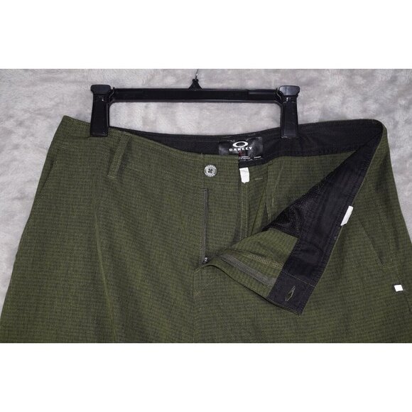 Oakley Men’s Hybrid Shorts Size 36 Green Performance Boardshorts - Picture 3 of 12